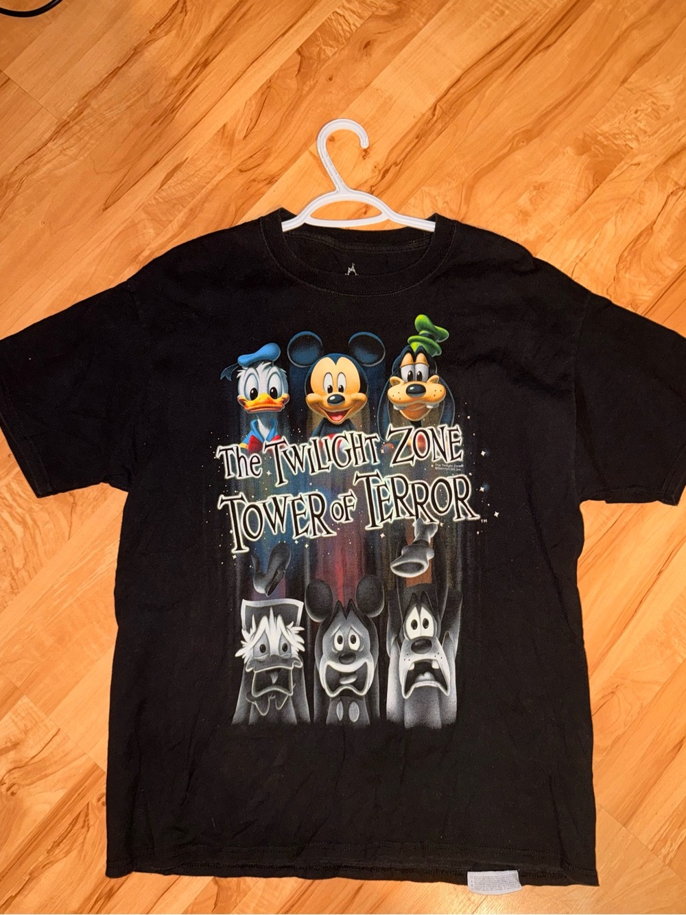 Disney Black 'Twilight Zone Tower of Terror' Graphic Tee - Men's Short Sleeve